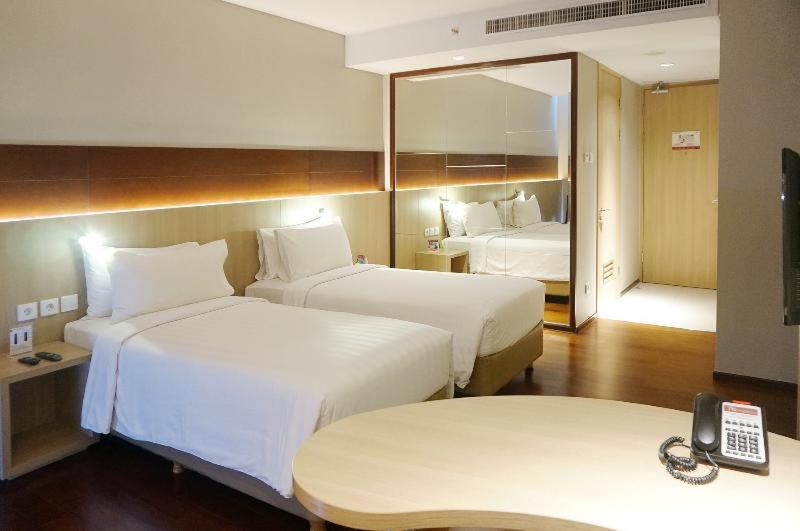 Ra Premiere Simatupang Apartment Jakarta Room photo