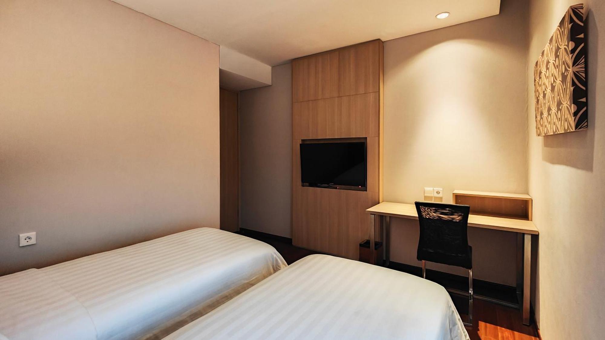 Ra Premiere Simatupang Apartment Jakarta Exterior photo