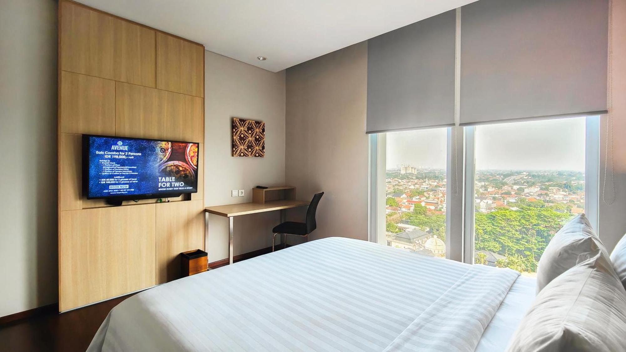Ra Premiere Simatupang Apartment Jakarta Exterior photo